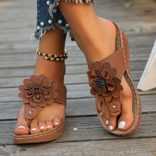 Damen Komfortable Sandalen mit Blumenapplikationen EB