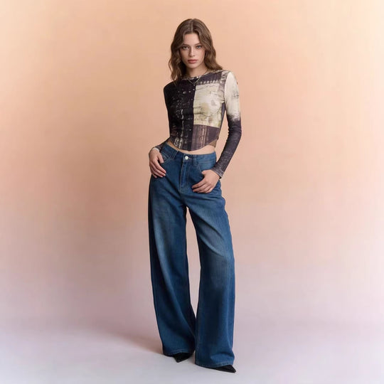 Damen Weit geschnittene High-Waist Jeans mit raffinierter Taillierung EB