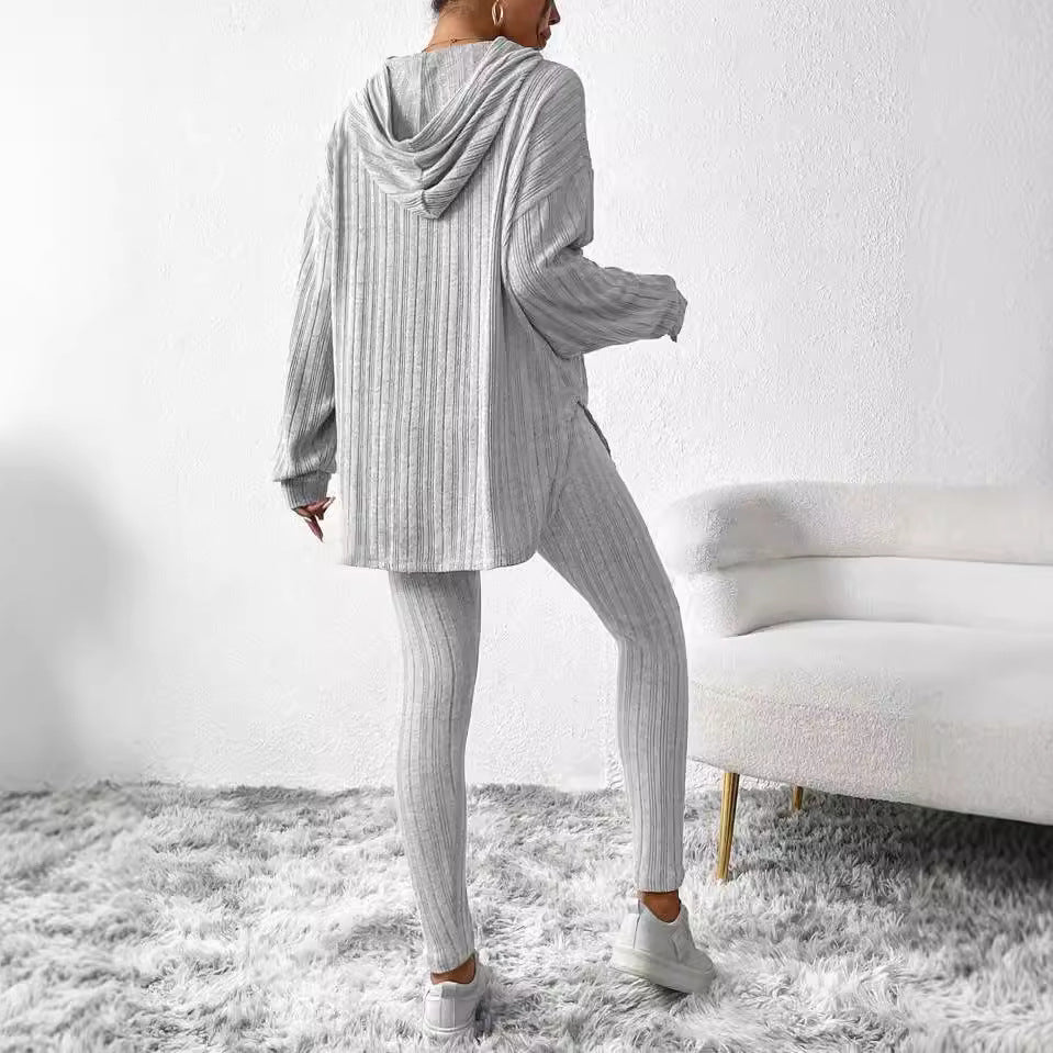 Damen lässiges Lounge-Outfit mit oversized Pullover und Leggings EB