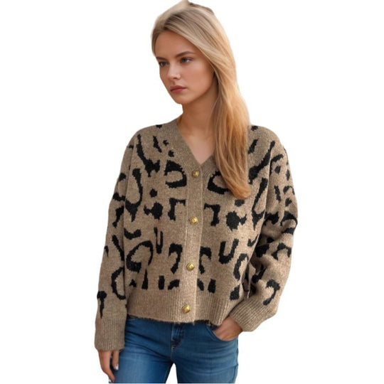 Damen Strickjacke im modernen Leopardenmuster mit Knopfdetails EB
