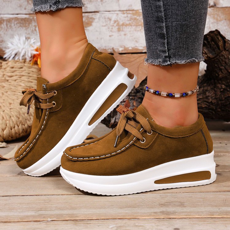 Damen Keil-Sneaker im Mokassin-Stil mit dämpfender Luftkissen-Plateausohle EB