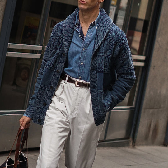 Herren Strickjacke mit innovativem Muster und großen Taschen EB