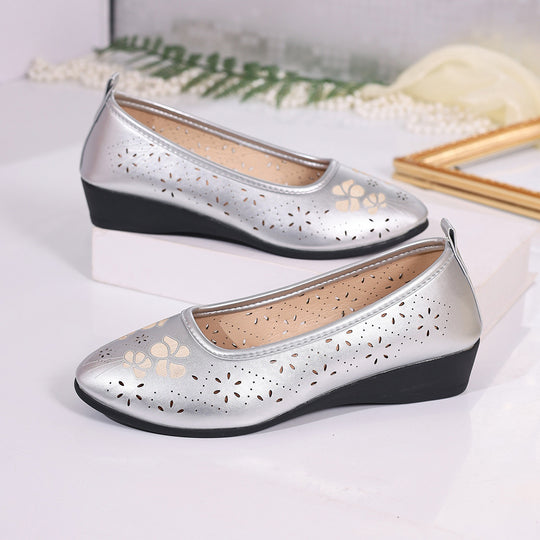 Damen Ballerinas mit eleganter Lochmuster-Applikation und rutschfester Sohle EB