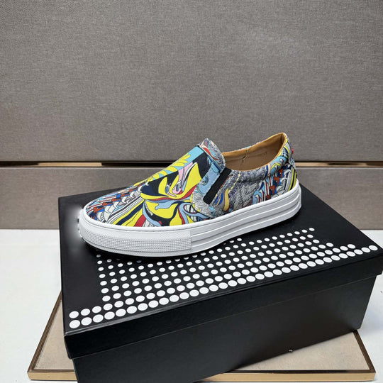 Damen Slip-On Sneakers mit kreativem Grafikdesign EB