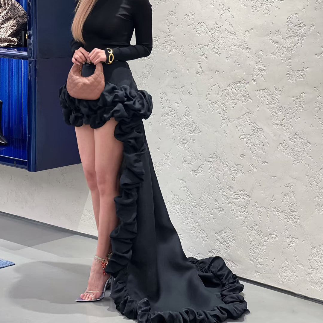 Damen glamouröses Cocktailkleid mit voluminösen Rüschen und transparenten Ärmeln EB