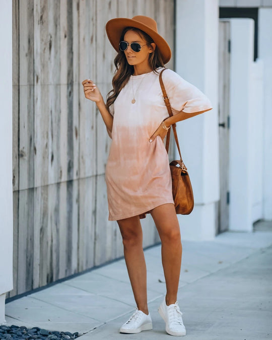 Damen T-Shirt Kleid mit trendigem Farbverlauf und lässigem Schnitt EB