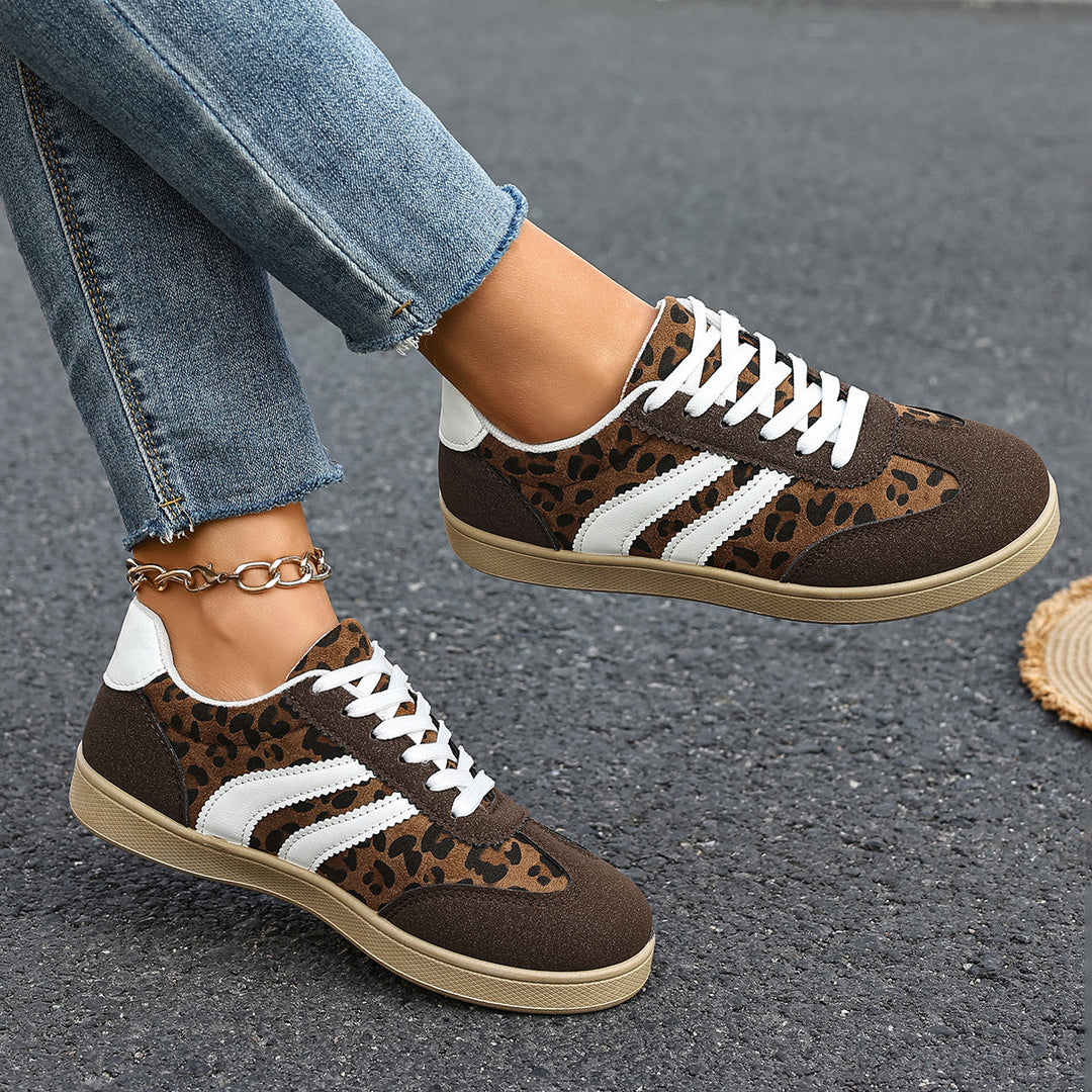 Damen Sneakers im Leopardenmuster mit bequemer Sohle EB