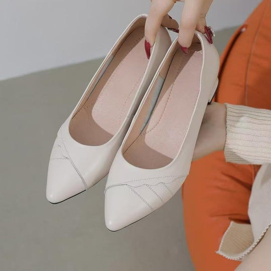 Damen Elegante Pumps mit modischem Blockabsatz und detailverliebtem Obermaterial EB