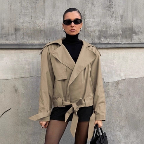 Damen lässige Utility-Jacke im Oversized-Schnitt mit taillierbarem Gürtel und praktischen Taschen EB