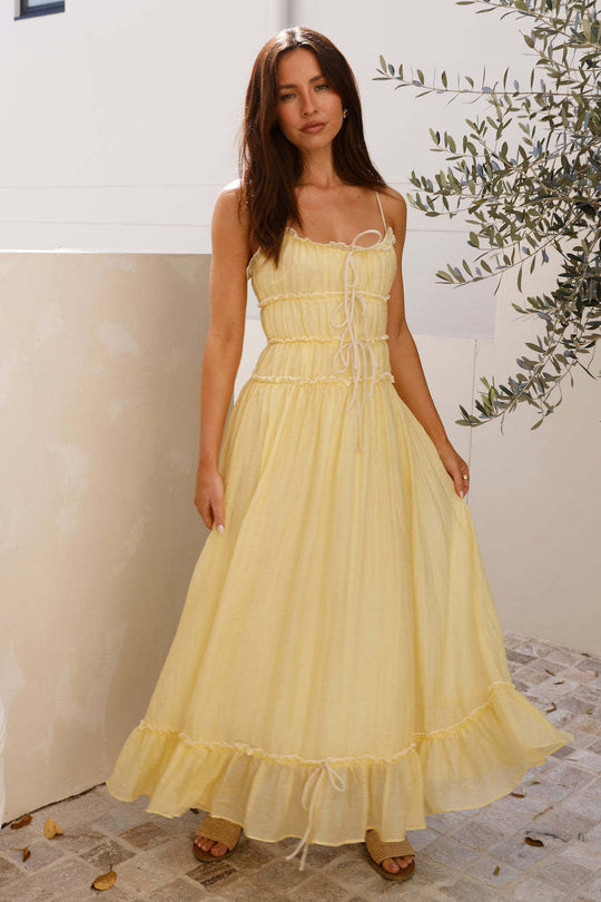Damen Maxikleid mit Rüschendetails und verstellbaren Trägern EB