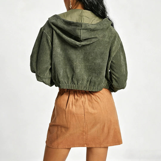 Damen Kurzjacke aus Cord mit Kapuze, Reißverschluss und aufgesetzten Brusttaschen EB