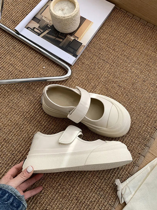 Damen Komfortable Velours-Sneaker mit Klettverschluss EB