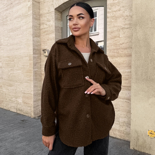 Damen Flauschige Utility-Jacke mit großen Taschen und Knopfdetails EB