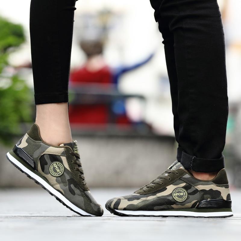 Damen Camouflage Sneakers mit atmungsaktivem Obermaterial und rutschfester Sohle EB