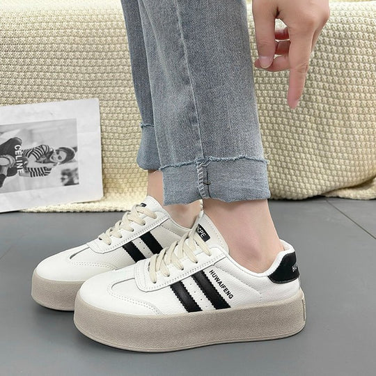 Damen Sportliche Sneakers mit einzigartiger Sohlenkonstruktion und atmungsaktiven Materialien EB
