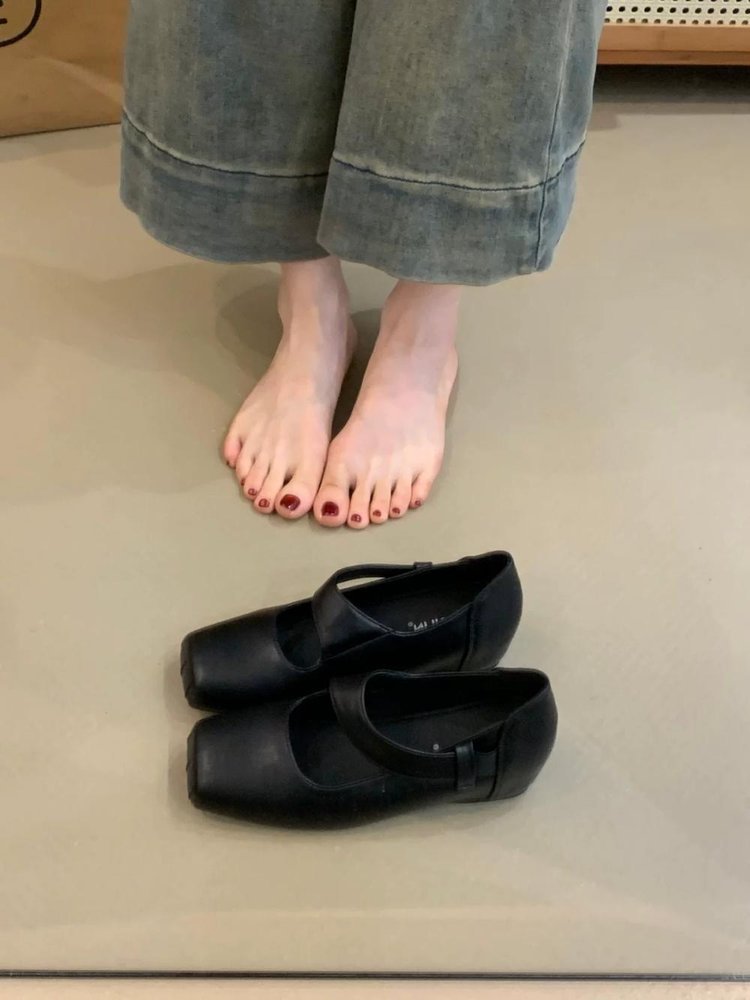 Damen elegante Ballerinas mit verstellbarem Riemen und bequemem Fußbett EB