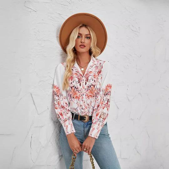 Damen Bluse mit floralen Akzenten und elegantem Knopfleisten-Design EB