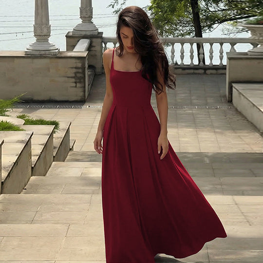 Damen Fließendes Maxikleid mit schmalen Spaghettiträgern und elegantem Schnitt EB