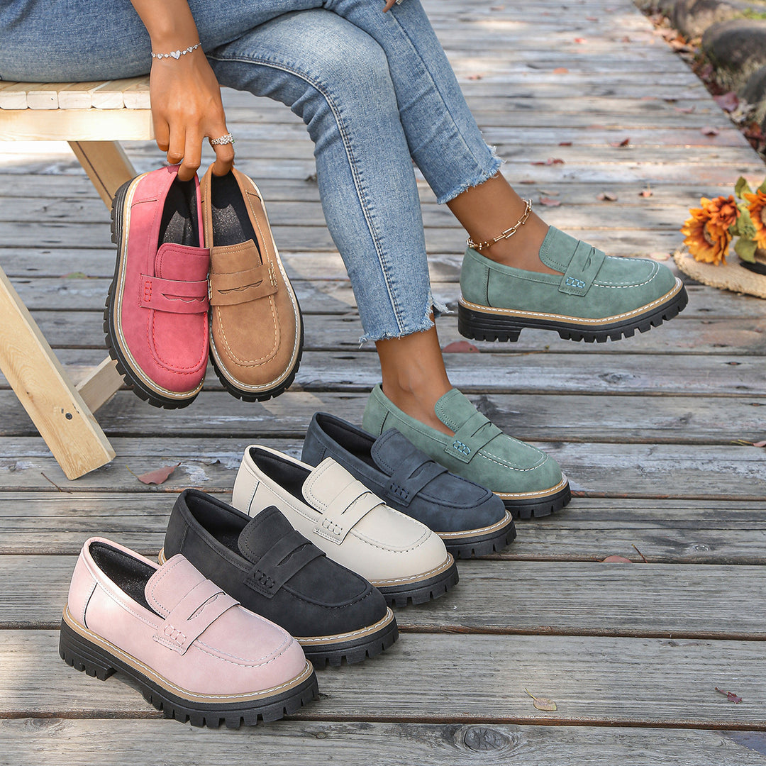 Damen robuste Loafer mit markanter Profilsohle, weichem Veloursoptik-Obermaterial und gepolstertem Komfortfußbett EB