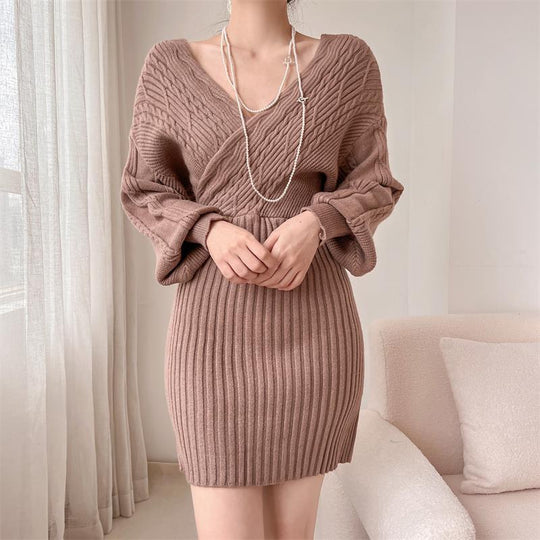 Damen Elegantes Strickkleid mit V-Ausschnitt und strukturiertem Oberteil EB