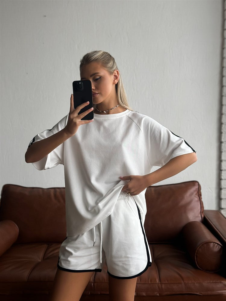Damen lässiges Kurzarm-Set aus T-Shirt und Shorts mit Kontrastnähten EB