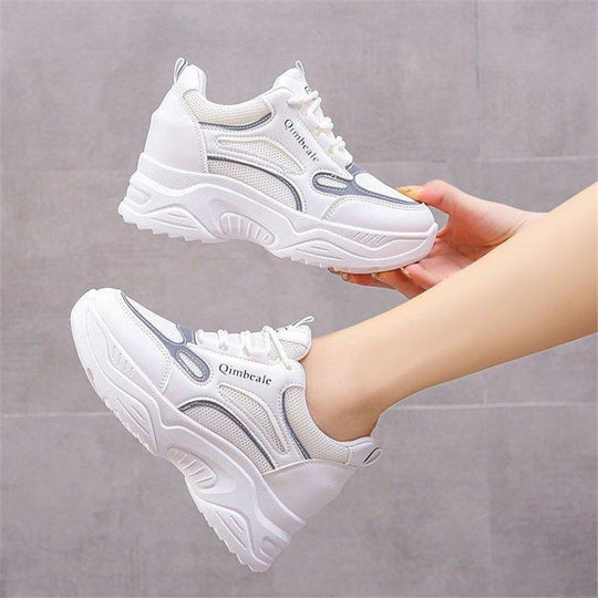 Damen Sportliche Sneakers mit dämpfender Laufsohle und atmungsaktiven Mesh-Einsätzen EB