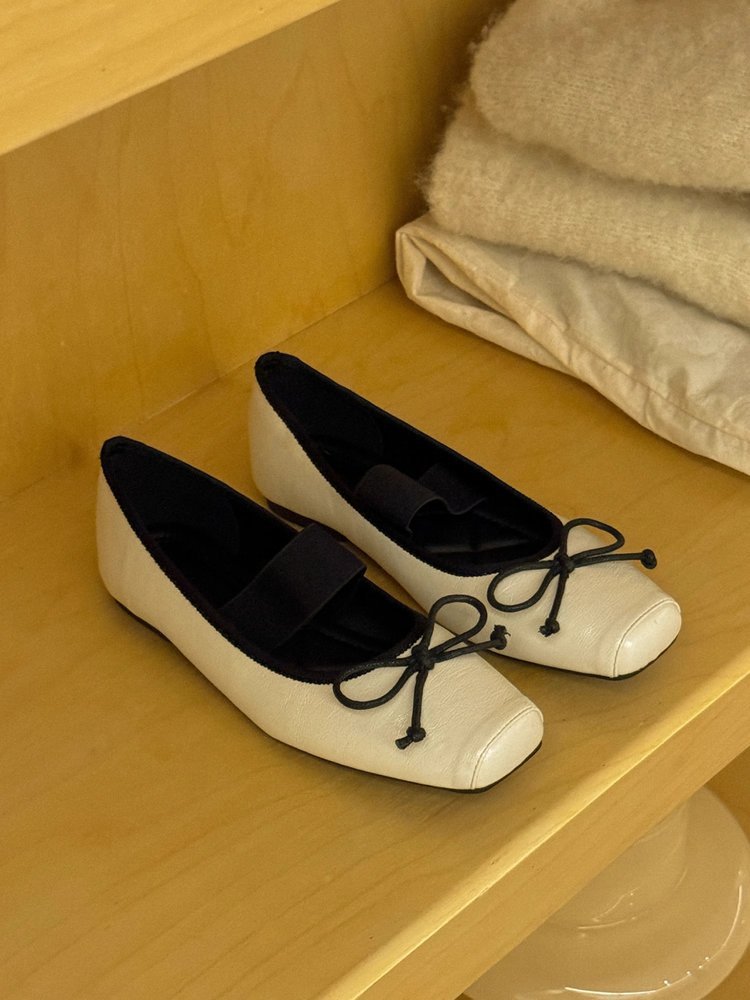 Damen Ballerina-Schuhe mit elastischem Riemchen und modischem Schleifendetail EB
