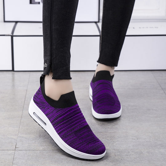 Damen Komfortable Slip-On Sneakers mit atmungsaktiver Strickoberfläche und dämpfender Sohle EB