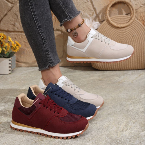 Damen Sportliche Sneakers mit atmungsaktiver Mesh- und Wildleder-Oberfläche EB