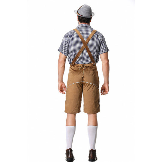Herren nan traditionelle Trachtenlederhose mit bestickten Hosenträgern, kariertem Trachtenhemd und Filzhut EB