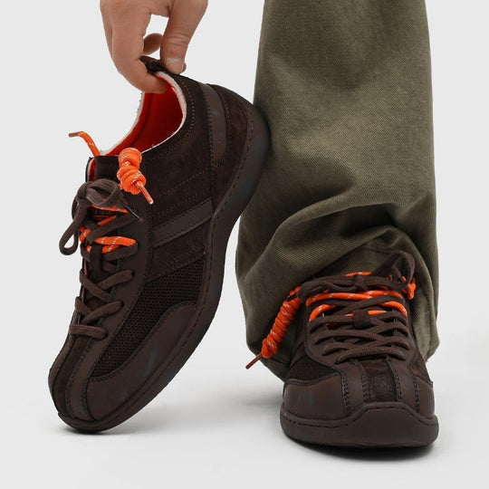 Damen Sportliche Sneaker mit atmungsaktiven Elementen und individueller Schnürung EB