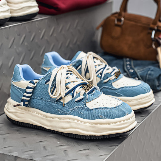 Damen denim-Plateau-Sneaker mit kontrastnähten, wattierter Wellenlaufsohle und verzierten Schnürdetails EB