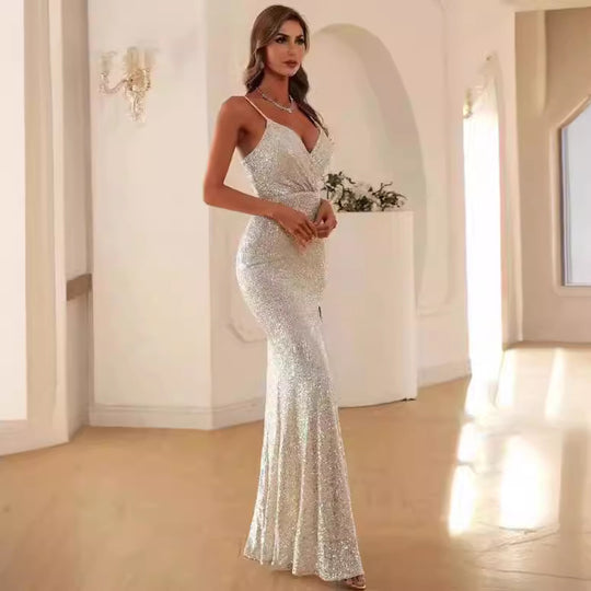 Damen Glitzerndes Abendkleid mit tiefem V-Ausschnitt und elegantem Schlitz EB