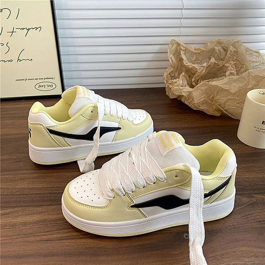 Damen Sneaker mit sportlichem Design und rutschfester Gummisohle EB