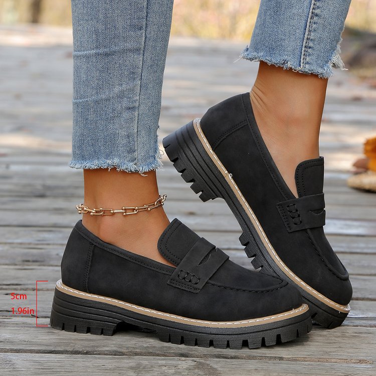 Damen Slip-On Mokassins mit rutschfester Profilsohle und elegantem Design EB
