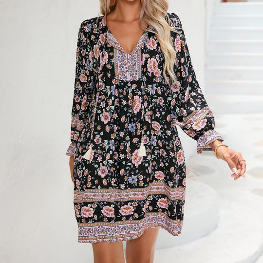 Damen Sommerliches Blumenkleid mit V-Ausschnitt und Raffungen EB