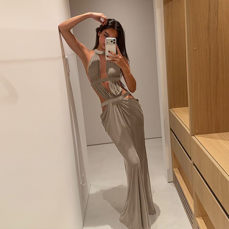 Damen Maxi-Kleid mit raffiniertem Cut-Out-Design und asymmetrischem Saum EB