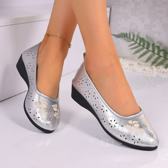 Damen Ballerina-Schuhe mit filigranem Lochmuster und rutschfester Sohle EB
