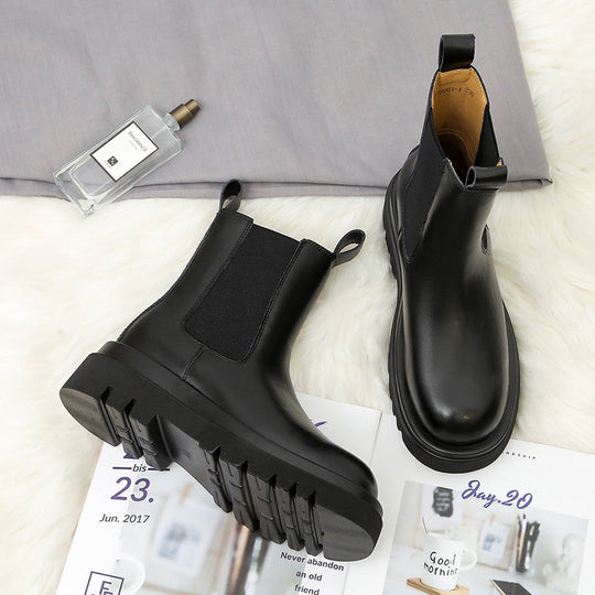 Damen  Chelsea-Boots mit elastischem Einsatz und markanter Profilsohle EB