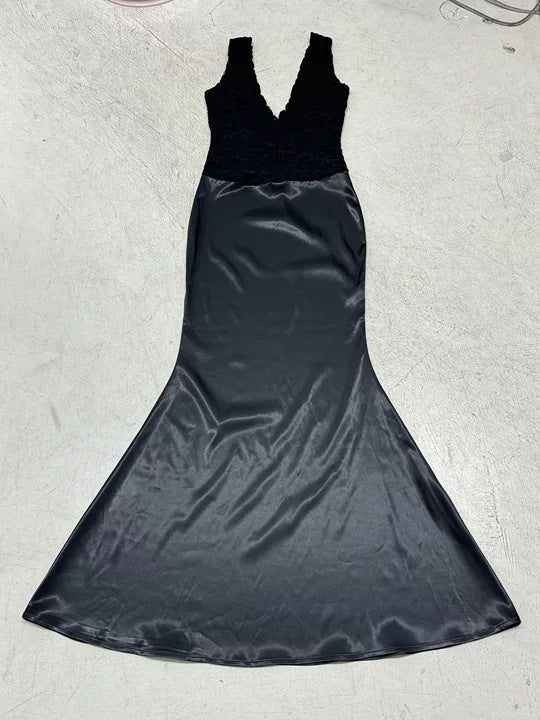 Damen Elegantes Maxikleid mit tiefem V-Ausschnitt und romantischem Spitzenoberteil EB
