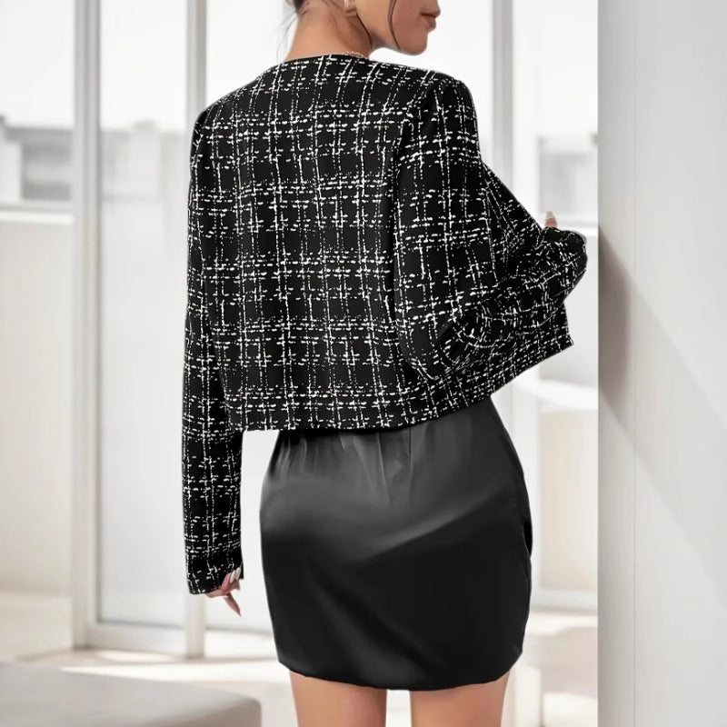 Damen elegante Übergangsjacke mit strukturiertem Muster und goldenen Knöpfen EB