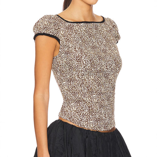 Damen Figurbetontes Cropped-Top mit Leoprint, Quadratausschnitt & Kontrastpaspel EB