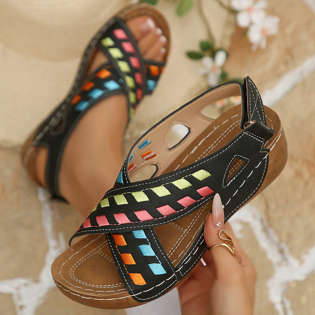 Damen offene Freizeit-Sandalen mit kunstvollem Flechtmuster EB