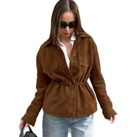 Damen Modische Suede-Jacke mit Taillierung und praktischen Pattentaschen EB