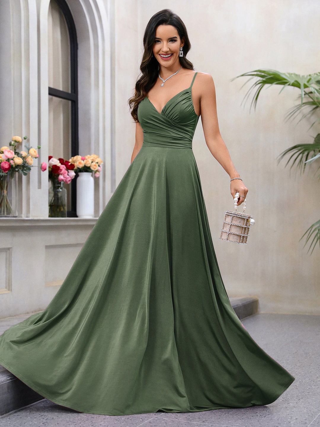 Damen Elegantes Maxikleid mit gerafftem Oberteil und schwingendem Saum EB