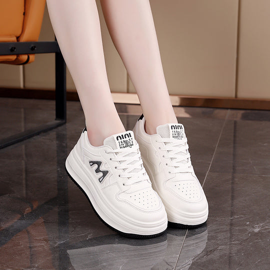 Damen Chunky Sneakers mit komfortablem Plateau und trendigem Design EB