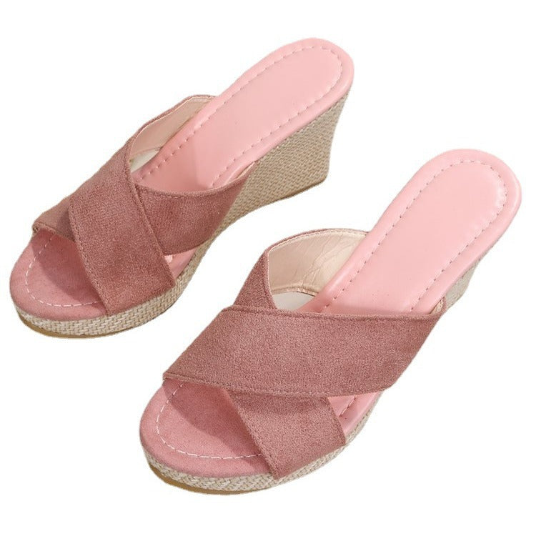 Damen Wedge-Sandalen mit großzügigem Cross-Riemendesign und gepolsterter Sohle EB