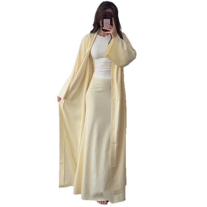 Damen eleganter Langmantel mit weich fließender Silhouette EB