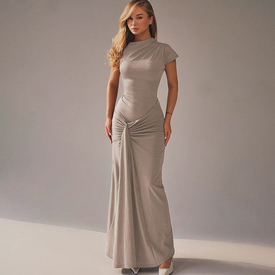 Damen Elegantes Maxikleid mit Drapierung und asymmetrischem Saum EB