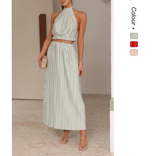 Damen Maxikleid mit ausdrucksvollem Faltenrock und modischem Halterneck EB